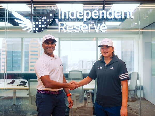 Lasanka Perera, CEO of Independent Reserve Singapore with Shannon Tan, Singapore's first Golf Olympian & LET winner