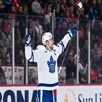 Maple Leafs clicking as they eye third win of year vs. Lightning